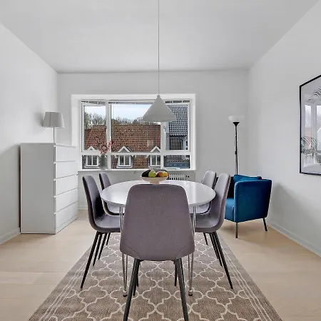 Sanders Fjord - Dreamy One-bedroom In Center Of Apartment